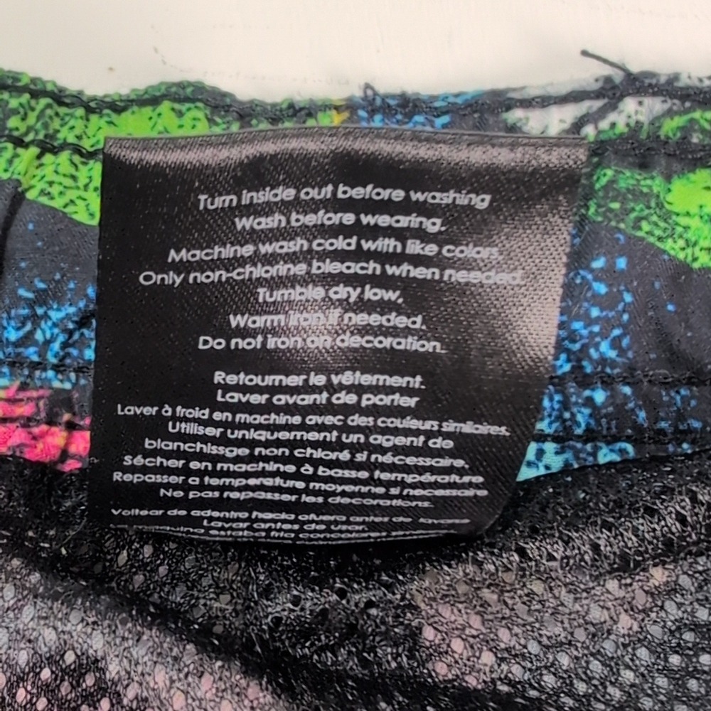 NEW Maui and Sons Boys XL 18 Pool Shorts Swim Trunks Neon Shark Pineapple Print - Picture 11 of 12